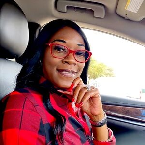 Meet your Posher, Lashonda